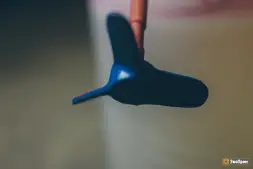 Емкость ФМ 1000 в обрешетке с лопастной мешалкой